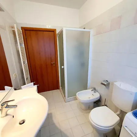 Beach Apartment Cannobio