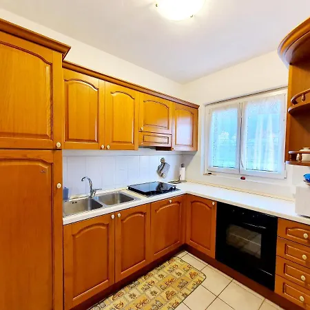 Beach Apartment Cannobio Lägenhet