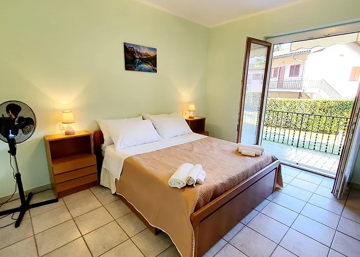 Beach Apartment Cannobio Apartamento